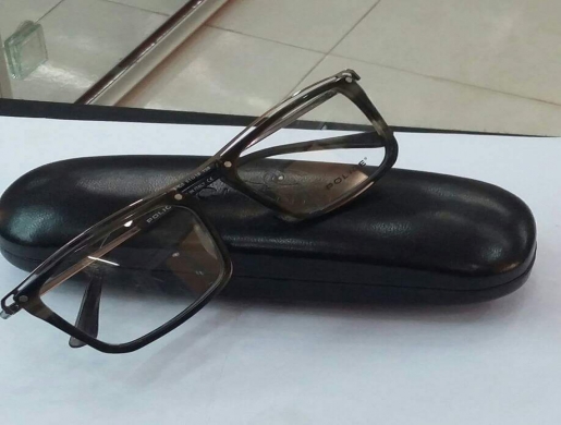 Cadres pour lunettes optique médical , Douala -  Cameroun