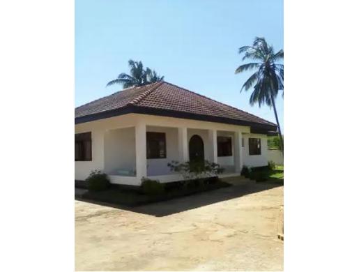 House 4bedroom rent mbezi beach., Dar es Salaam - Tanzania