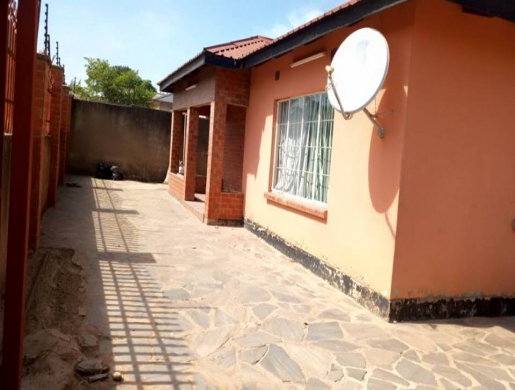 PRIME PROPERTY FOR SALE, Lusaka -  Zambia